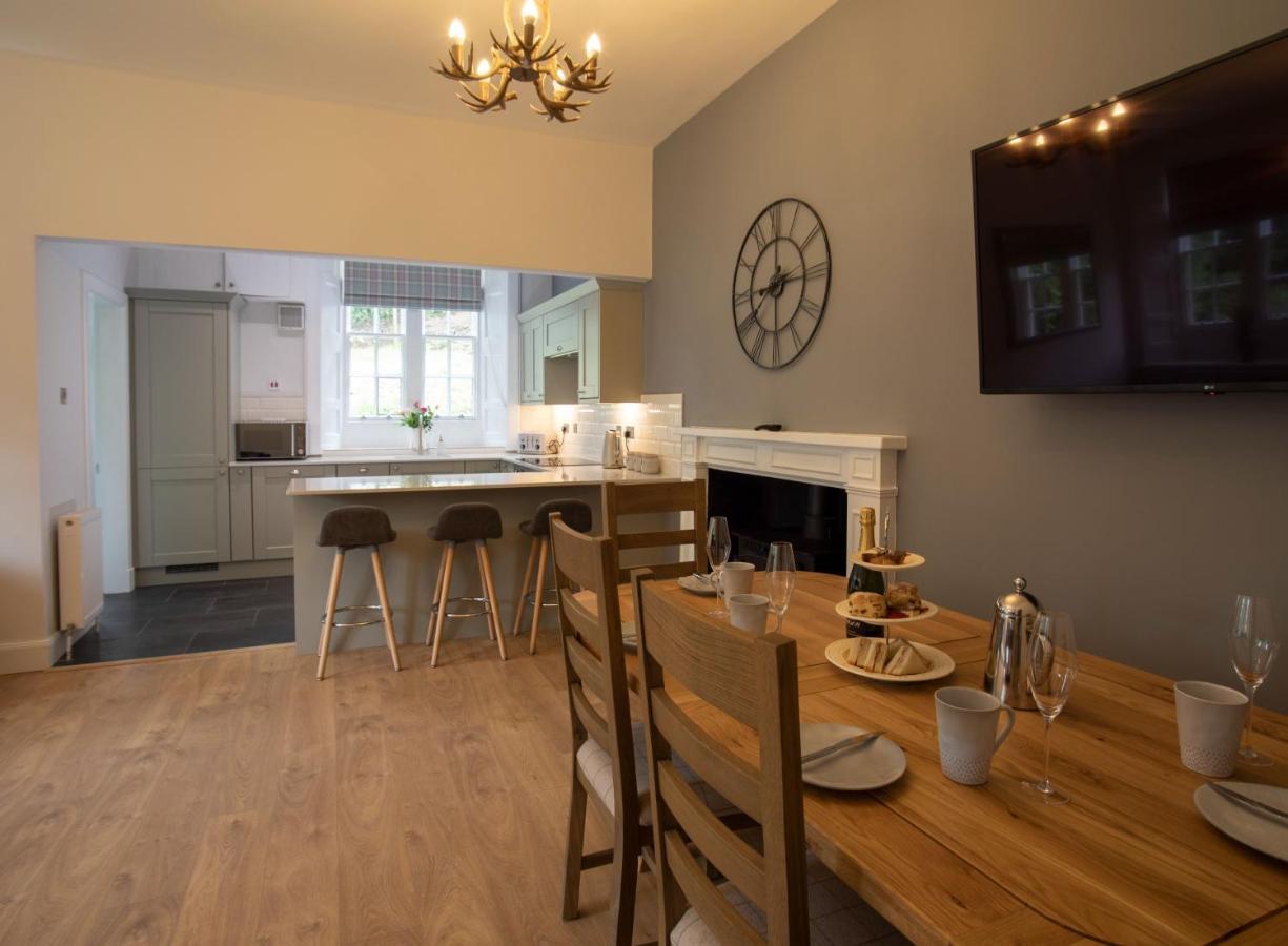 Laundry Cottage: Drumlanrig Castle Thornhill  Exteriör bild